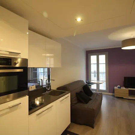 Appartement - Cours Saleya Gassin