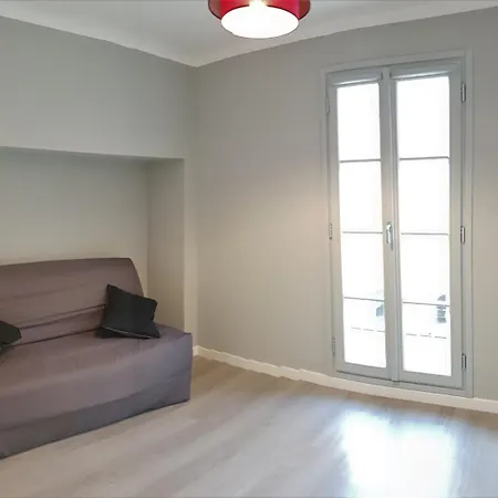 - Cours Saleya Gassin Lägenhet *
